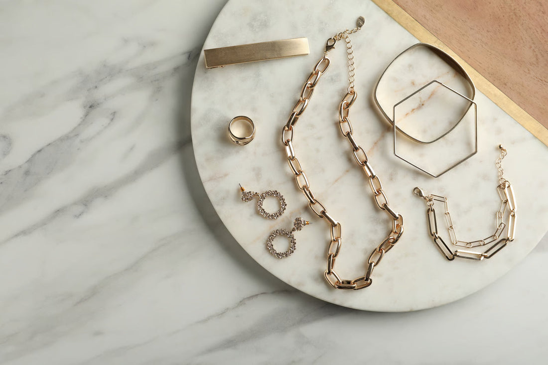 Takı Trendleri: Minimal Ama Güçlü