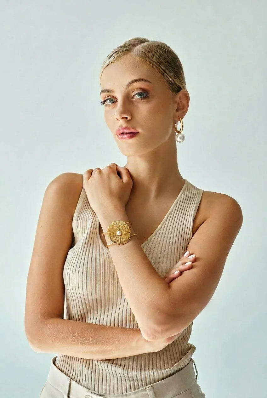 Antoinette Bilezik